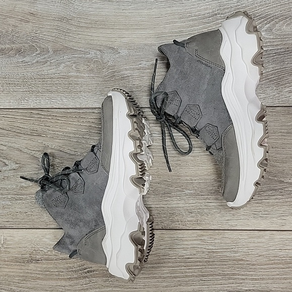 Sorel Size 5 Gray Kinetic Breakthru Caribou Sneaker Boot NWT - Picture 7 of 10